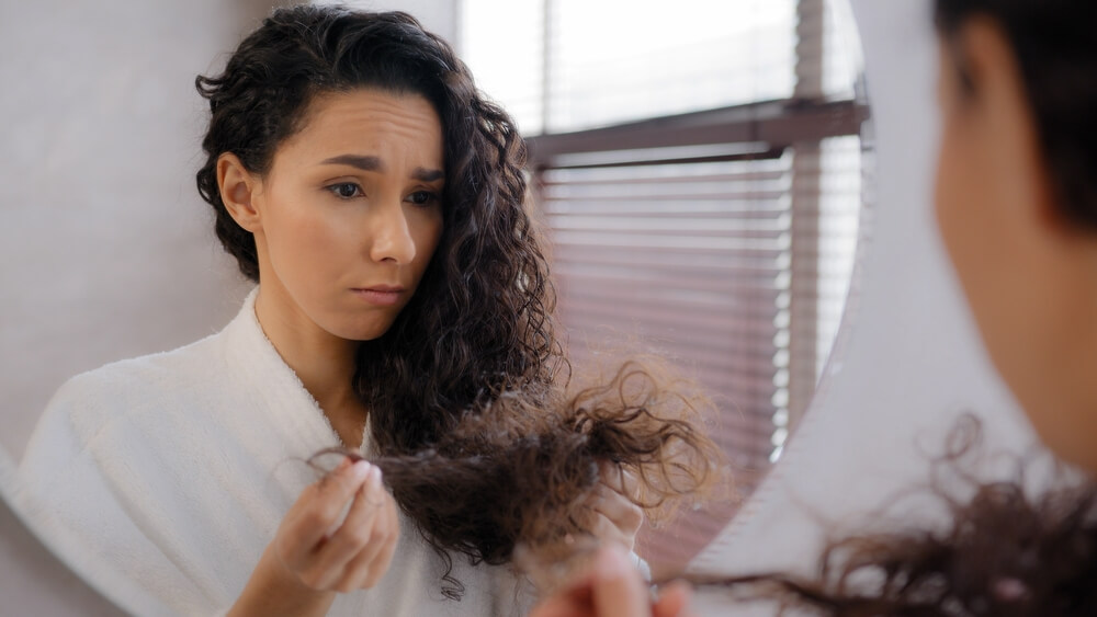 woman damaged hair